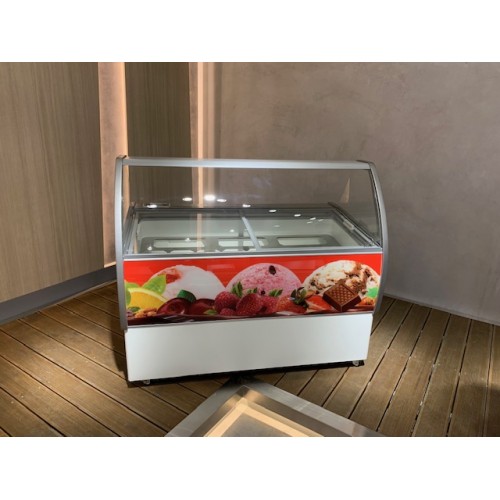 Vitrine à glace